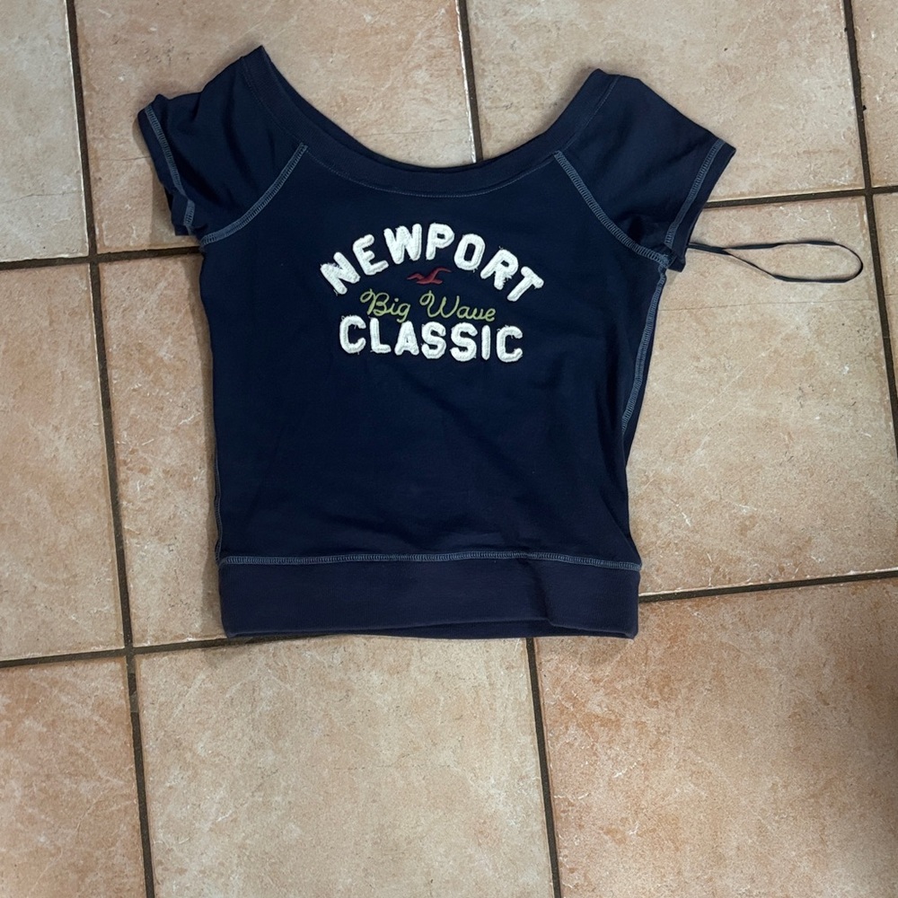 Hollister Navy 'Newport Classic' Cropped Tee